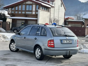 Skoda Fabia 2004   1.4 benzină 16V, Euro 4, stare foarte bună - imagine 4