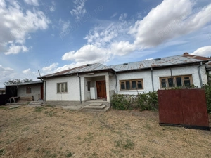 Vând casa Garoafa la șosea  - imagine 2