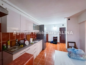 Ap. 2 camere in Deva, Bld. Decebal, 55 mp, decomandat, etaj 9. - imagine 8