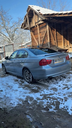 Vând BMW Seria 3 E90 318i modelul cu distribuția în față facelift - imagine 6