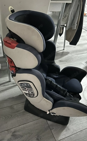 Scaun auto  și scoica copil de vanzare