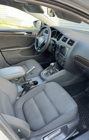 Vw jetta 2016 2.0 TDI 110cp DSG E6 - imagine 6