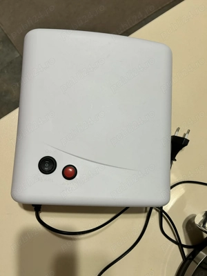 Lampa UV profesionala pentru manichiura