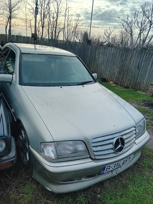 Vând sau schimb Mercedes w202 si golf2 - imagine 6
