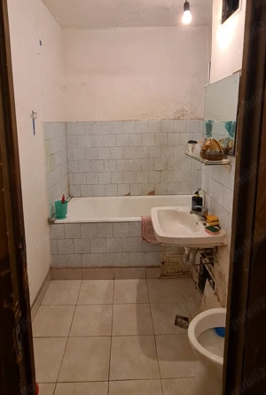 Apartament 3 camere, decomandat, Bdul Lacul Tei. - imagine 5