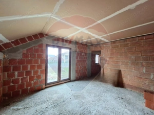 Casă în Vladimirescu, 5 camere,  garaj, 1000 mp teren. Comision 0%. - imagine 8