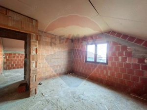 Casă în Vladimirescu, 5 camere,  garaj, 1000 mp teren. Comision 0%. - imagine 11