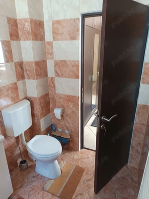 Închiriez apartament cu două camere  - imagine 8
