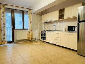 Apartament cu 3 camere zona Fortuna