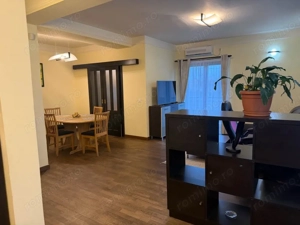 inchiriez apartament 3 camere Mehala  - imagine 20