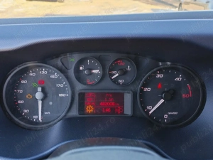 Iveco Daily 3.0 HPi 180 CP  Climatronic Cub+lift 750kg 3.5 tone MMA - imagine 8