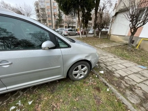 Volkswagen Touran automat - imagine 2