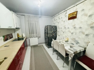   Proprietar - Apartament 3 camere, 2 bai  ,mobilat si utilat la cheie! - imagine 2