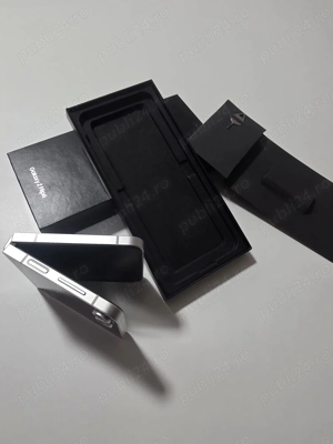 vand Samsung Z Flip6  - imagine 3