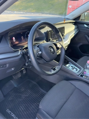 Skoda Octavia 1.5 Ambition DSG - imagine 8