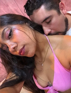 cuplu sot și soție maturi facem dragoste cu tine suntem veniti in buc cateva zile suntem deschisi 