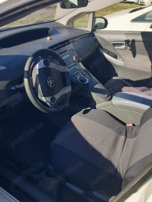 Prius 3 la.pret de prius 2