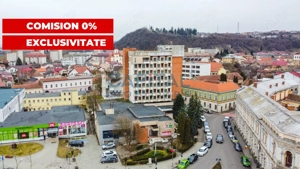 De vanzare Hotel, nefunctional, 70 camere + teren 3590 mp.