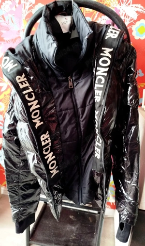 Geaca originală Moncler 