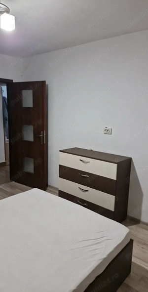 Vand apartament cu 2 camere in Calea Sagului - imagine 2