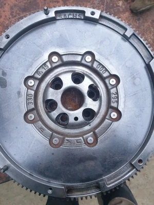 Ambreiaj complet,folosit. - imagine 4