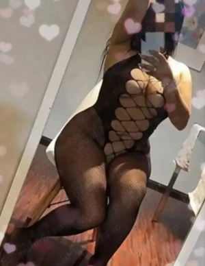 Va astept   fac și dominare 