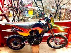 Cross KTM 150  culoare modificata din verde in cameleon - imagine 2