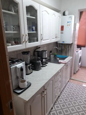 Vand apartament 3 camere decomandat  - imagine 9