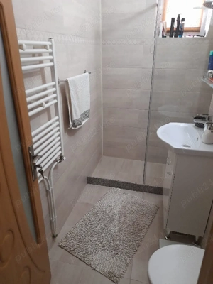 Vand apartament 3 camere decomandat  - imagine 7