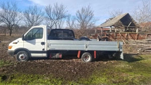 Camioneta  - imagine 3