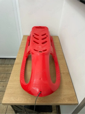 sanie copii culoare rosie