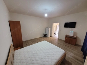 Apartament complet renovat cu centrala - imagine 3