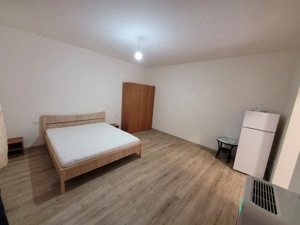 Apartament complet renovat cu centrala - imagine 2