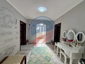 Casa cu teren generos/de vanzare/com Leu, Dolj - imagine 11