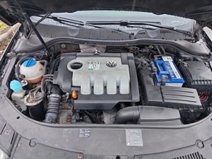 Vw Passat B6 Highline*2008* diesel Euro 4 *2l tdi-140 cp(Bmp)import Germania,la preț de Golf 5 și 6  - imagine 8