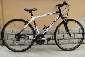 Bicicleta cross trekking X-Fact 28