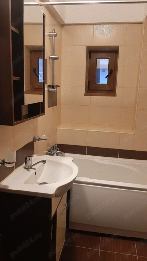 PROPRIETAR 2cam et 2 în vila.Complex rezidențial LOC DE PARCARE Bacau - imagine 10