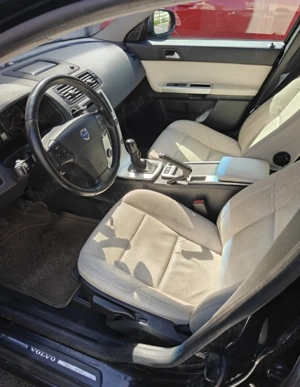 Volvo V50 1.6D 109CP, an 2012, full, stare foarte bună. Înmatriculată - imagine 7