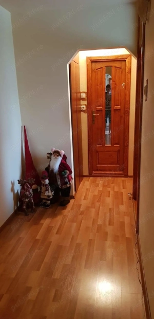 Chirie apartament 3 camere - imagine 8