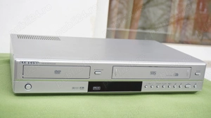  Video recorder VHS combo cu DVD player SAMSUNG model DVD-V5600 stereo Hi-Fi 