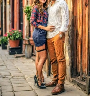 Cuplu discret, elegant si pasional  - imagine 4