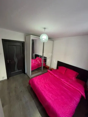 2 camere Ștefan cel Mare decomandat,parcare,et. 1,an 1984,metrou 57 mp