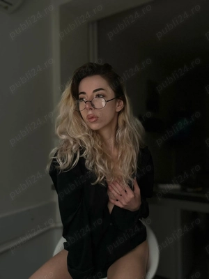 Bună sunt Karla - imagine 2