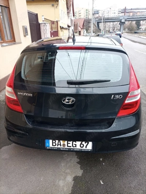 Hyundai i30 benzina 14 an 2010 - imagine 4
