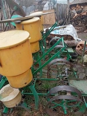 Vand semanatoare de porumb pe 4 randuri  - imagine 3