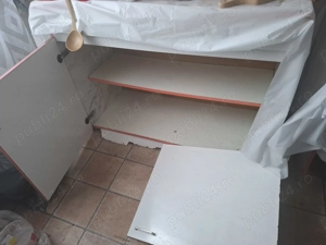 Dau gratis dulap defect 