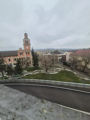 Apartament 2 camere Alesd zona centrala - imagine 5