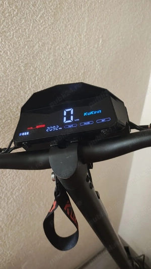 Vând trotineta electrica 