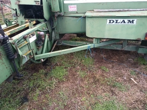 vând presă de balotat