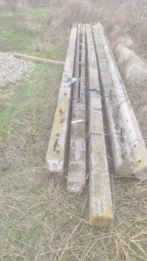 De vânzare stalpi din beton armat  - imagine 2